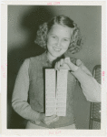 Special Days - Mayors' Day - Woman with tickets