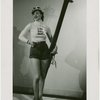 Sports - Waterskiing - Woman with water-skis