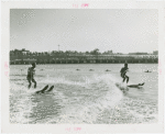 Sports - Waterskiing - Men on water-skis