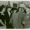 Tennessee Participation - Women with men at quiz game