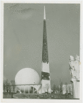 Theme Center - Trylon and Perisphere - Construction - Trylon stripped of sheeting, and Perisphere