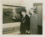 Veterans - Civil War - Veteran and man looking at exhibit