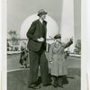Robert Wadlow (world's tallest man)