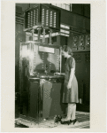 Westinghouse - Woman with electric brain machine