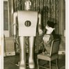 Westinghouse - Mechanical Man and Dog (Elektro and Sparko) - Elektro and Sparko