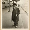 Samuel Gompers at the train in Spokane, 1923