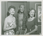 Gertrude Lawrence (Anna Leonowens), Yul Brynner (The King) and Helen Hayes backstage at The King and I