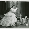 Gertrude Lawrence (Anna Leonowens) and Yul Brynner (The King) in The King and I