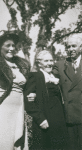 Holger Cahill with his mother and sister