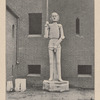 Die Roland=statue vor dem neuen Märtischen Museum in Berlin.