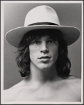 The Dirtiest Show in Town, 1975 Dec. 1