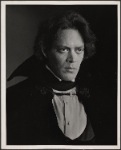 Raul Julia in publicity still from the 1977-80 Broadway revival of Dracula