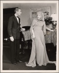 Clifton Webb and Haila Stoddard in a scene from the original Broadway production of Noël Coward's "Blithe Spirit."