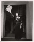 Estelle Winwood in a scene from the 1942 tour of Noël Coward's "Blithe Spirit."