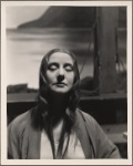 Lynn Fontanne in the original Broadway production of Noël Coward's "Point Valaine."