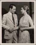Lynn Fontanne and Louis Hayward in the original Broadway production of Noël Coward's "Point Valaine."