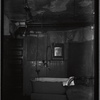 Room with bathtub and bed: Manhattan