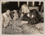 Gertrude Lawrence and Noël Coward in the original Broadway production of Noël Coward's "Private Lives."