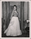 Lynn Fontanne in a scene from the original Broadway production of Noël Coward's "Quadrille."