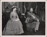 Lynn Fontanne and Alfred Lunt in a scene from the original Broadway production of Noël Coward's "Quadrille."