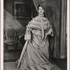 Lynn Fontanne in a scene from the original Broadway production of Noël Coward's "Quadrille"