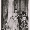 Lynn Fontanne in a scene from the original Broadway production of Noël Coward's "Quadrille"