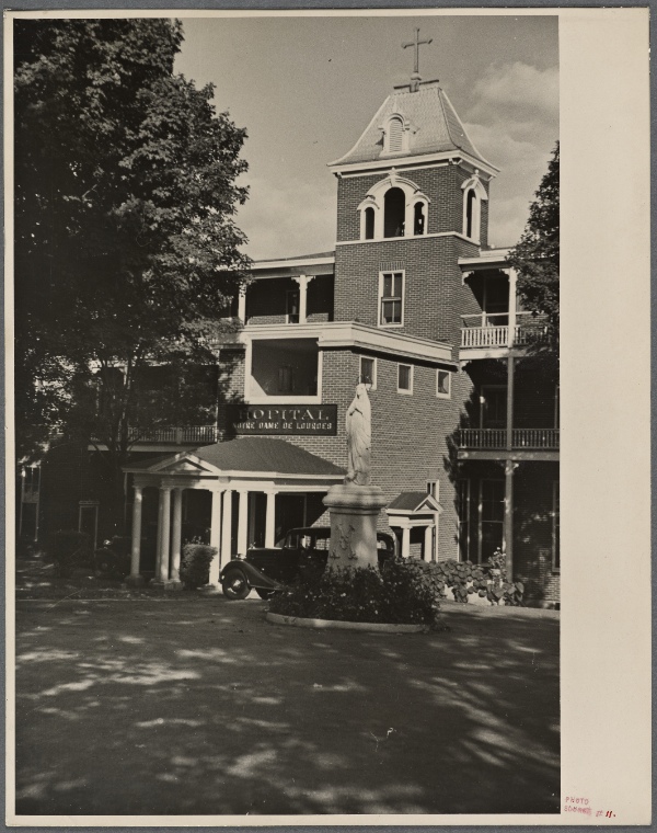 Hospital Notre Dame de Lourdes. Manchester, New Hampshire NYPL