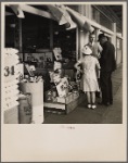 Market scene. Portland, Oregon