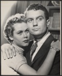 Elizabeth Montgomery and Cliff Robertson in the stage production Late Love