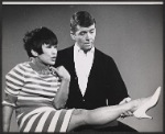 Pat Suzuki and Robert Reed in the touring stage production The Owl and the Pussycat 