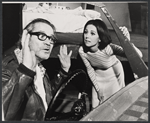 Irwin Corey and Marlo Thomas in the stage production Thieves