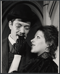 Raul Julia and Ellen Greene in the 1976 Broadway production of The Threepenny Opera