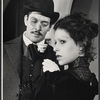 Raul Julia and Ellen Greene in the 1976 Broadway production of The Threepenny Opera