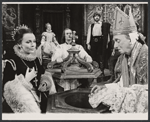 Claire Bloom, Eileen Atkins and unidentified others in the stage production Vivat! Vivat Regina!