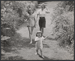 Bel Geddes, Barbara with family.