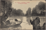 Tonkin.  Baie d'Along -- Le Sphinx et la Grotte de la Surprise.