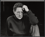 Alec Guinness in the stage production Dylan