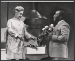 Molly Picon and Godfrey Cambridge in the stage production How to Be a Jewish Mother 