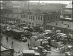 Glimpse of food market in Harlem, New York