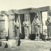 Thebes: Ramesseum, statues d'Osiris.