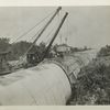 Esopus cut-and-cover. Placing concrete arch with revolving cranes. Contract 11. June 21, 1910.