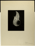 Wings (praba) for male flying heroes, high kings and deities in dance drama