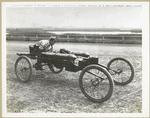 1903 - Oldsmobile PIRATE special 1 cylinder racer, holder of 1 mile straight record.