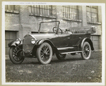 1918 - Oldsmobile - Model 45, 3 cylinders.