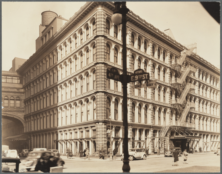 In 1903, construction began on an annex for Wanamaker's, just across the street at 770 Broadway. The two buildings were connected by a sky bridge over East 9th Street, called the "Bridge of Progress", as well as by a tunnel that ran under 9th Street. In 1928, this section of the street was renamed Wanamaker Place.  
