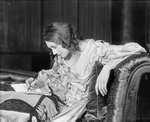 Katharine Cornell as Elizabeth Barrett.