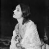 Katharine Cornell as Elizabeth Barrett.