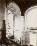 Interior work : decorated arch above the initial construction of a staircase