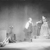 Lynn Fontanne as Queen Elizabeth and Alfred Lunt as Earl of Essex. (Set & costumes by Lee Simonson).