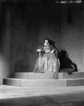 Lynn Fontanne as Queen Elizabeth in  "Elizabeth the Queen", by Maxwell Anderson. NYC: Guild Theatre, 1930. (Costume designed by Lee Simonson).